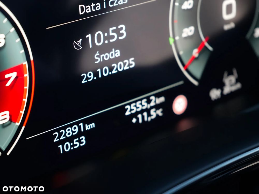 Audi SQ7 TFSI quattro tiptronic - 15