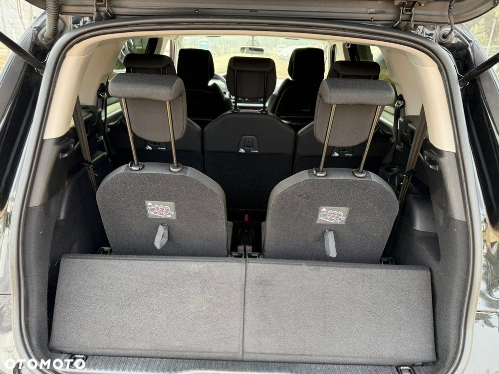 Citroën C4 Grand Picasso - 12