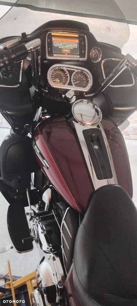 Harley-Davidson Touring Road Glide - 10