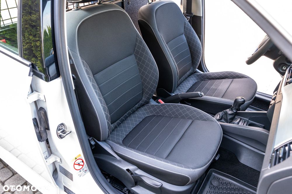 Skoda Fabia 1.0 Ambition - 13