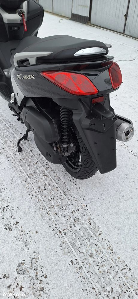 Yamaha X-max - 10