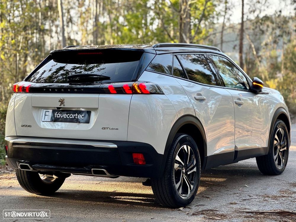 Peugeot 2008 1.2 PureTech GT - 17