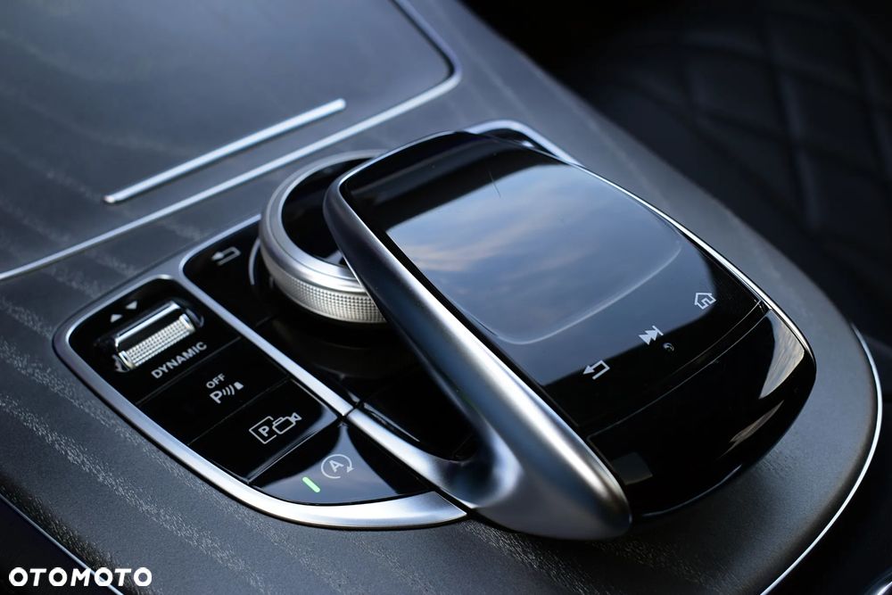 Mercedes-Benz CLS 350 9G-TRONIC - 17