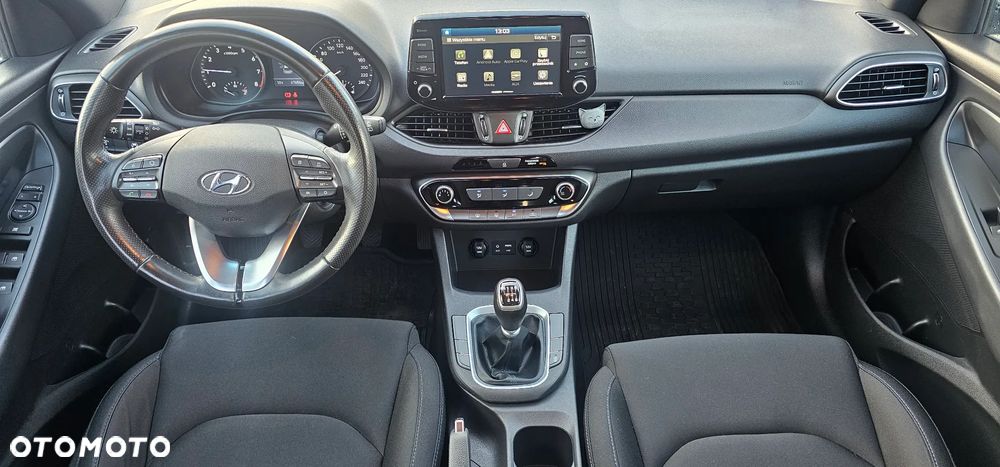 Hyundai i30 1.4 GO - 10