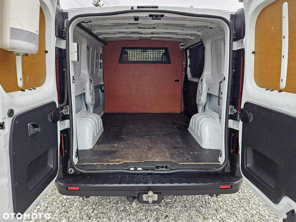 Renault Trafic - 11
