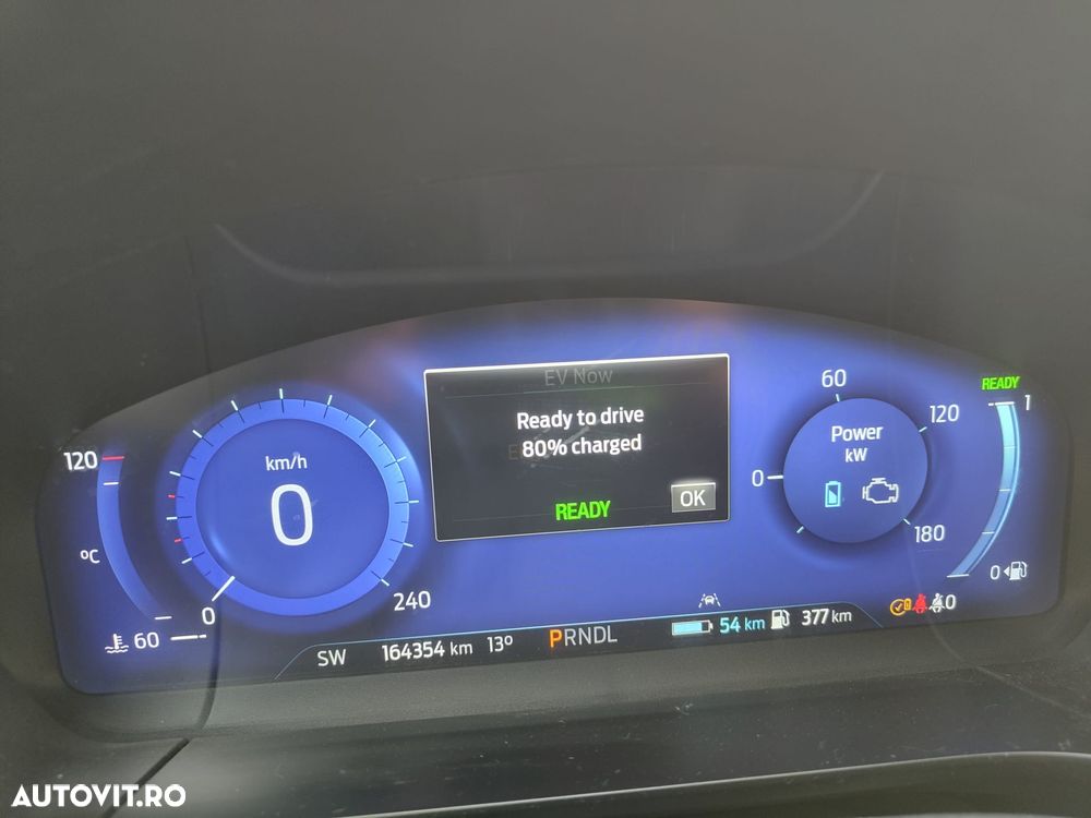 Ford Kuga 2.5 Duratec PHEV ST-LINE - 5