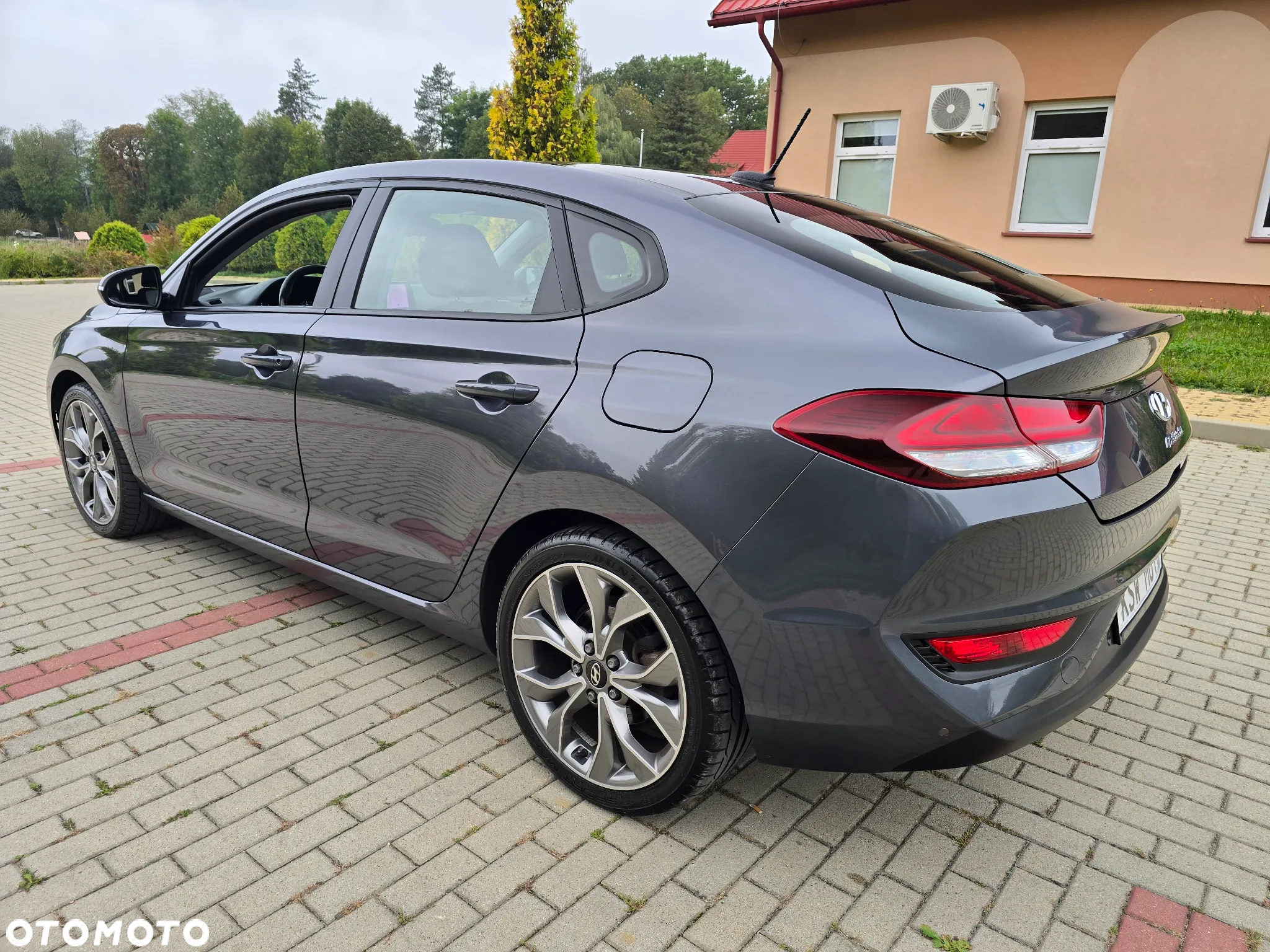 Hyundai i30 1.4 T-GDI Fastback Premium - 10