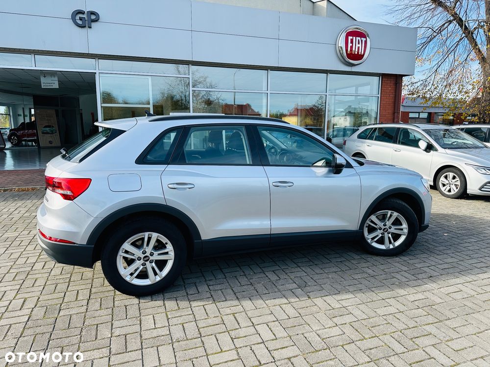 Audi Q3 35 TDI S tronic - 8