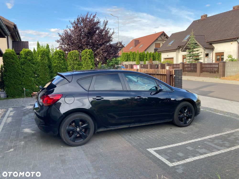 Opel Astra 1.7 CDTI ecoFLEX - 6