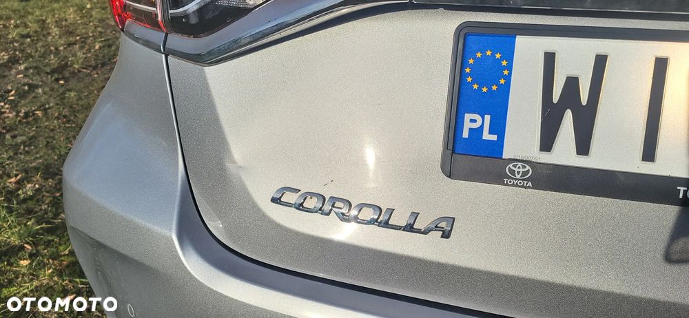 Toyota Corolla - 4