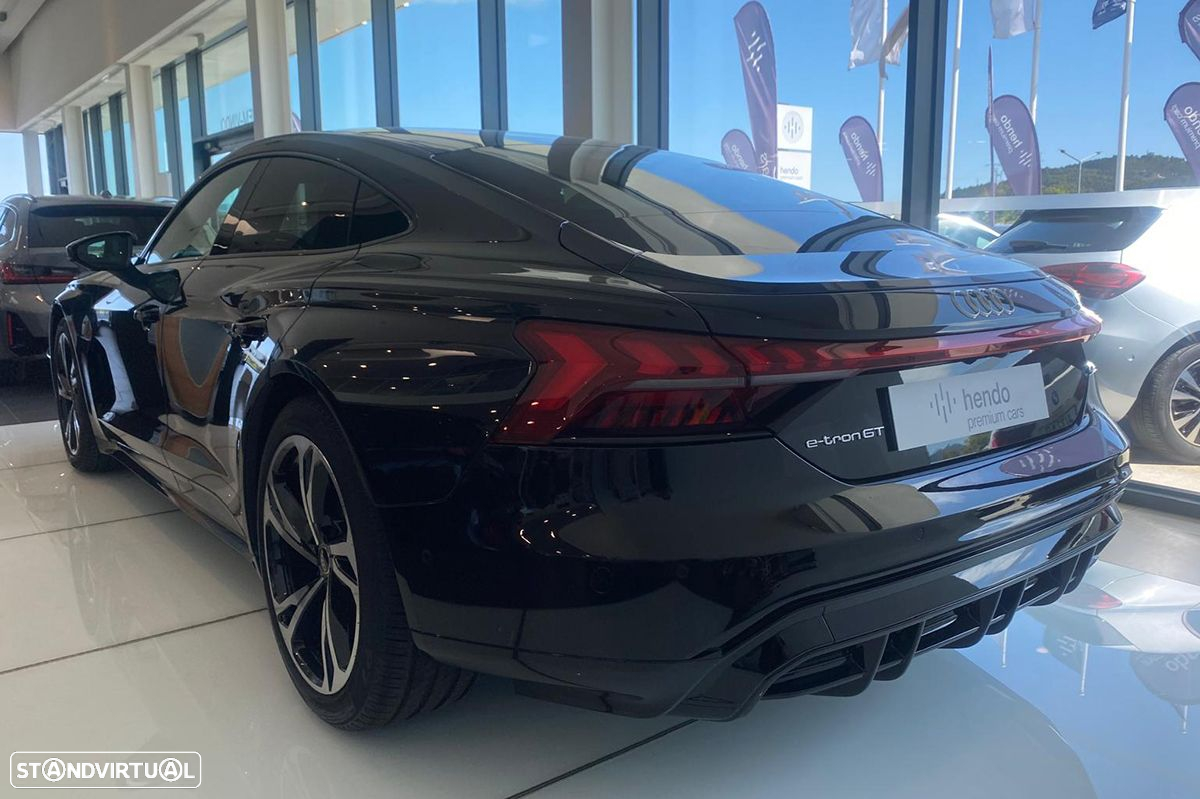 Audi e-tron - 5