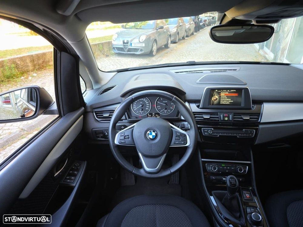 BMW 216 Active Tourer d - 6