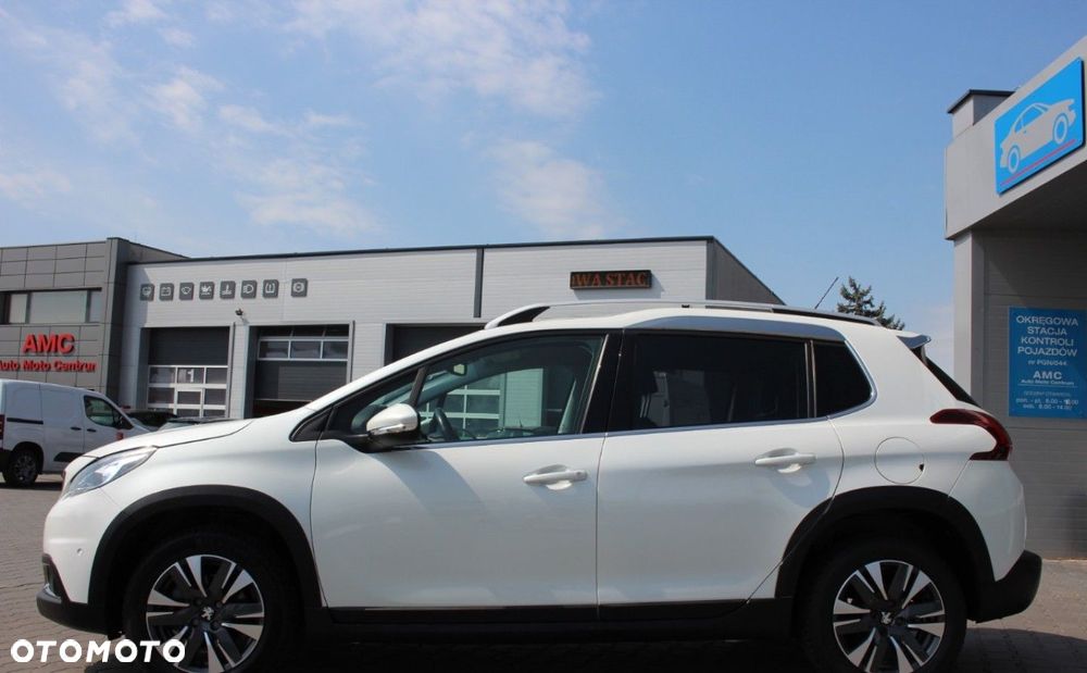 Peugeot 2008 - 9