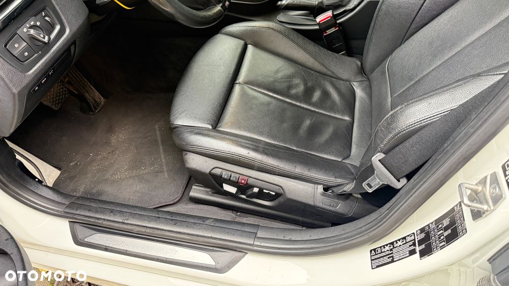 BMW Seria 3 ActiveHybrid Sport-Aut Sport Line - 24
