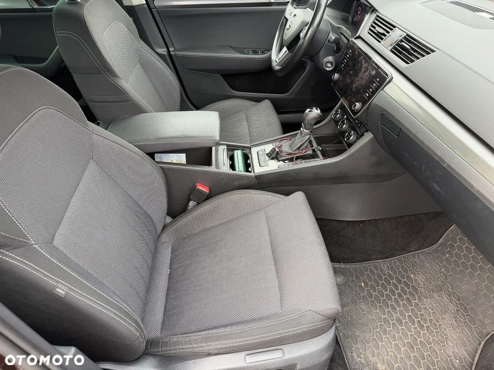Skoda Superb 2.0 TDI Active DSG - 7