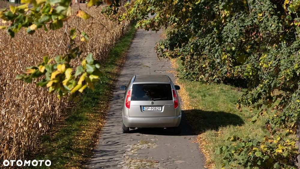 Skoda Roomster 1.4 16V Comfort - 6