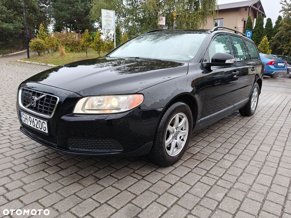 Volvo V70 2.0D Momentum - 24