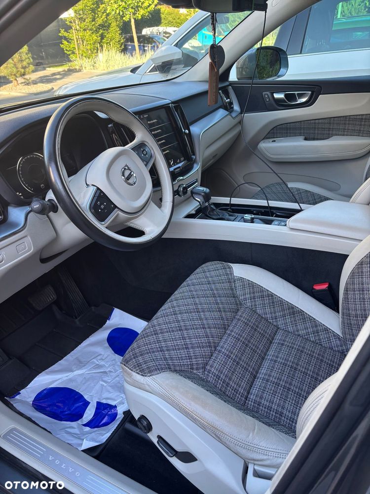 Volvo XC 60 D4 AWD Inscription - 1