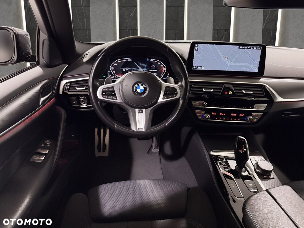 BMW Seria 5 - 13