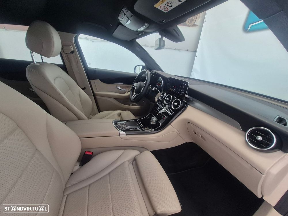 Mercedes-Benz GLC 300 de Coupé 4Matic - 28