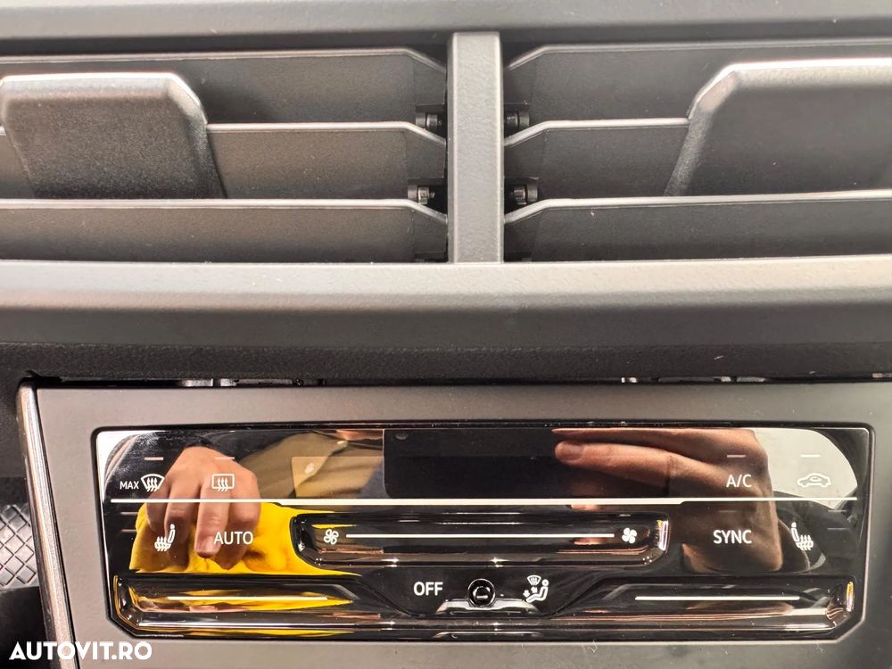 Volkswagen Taigo 1.0 TSI DSG Style - 8