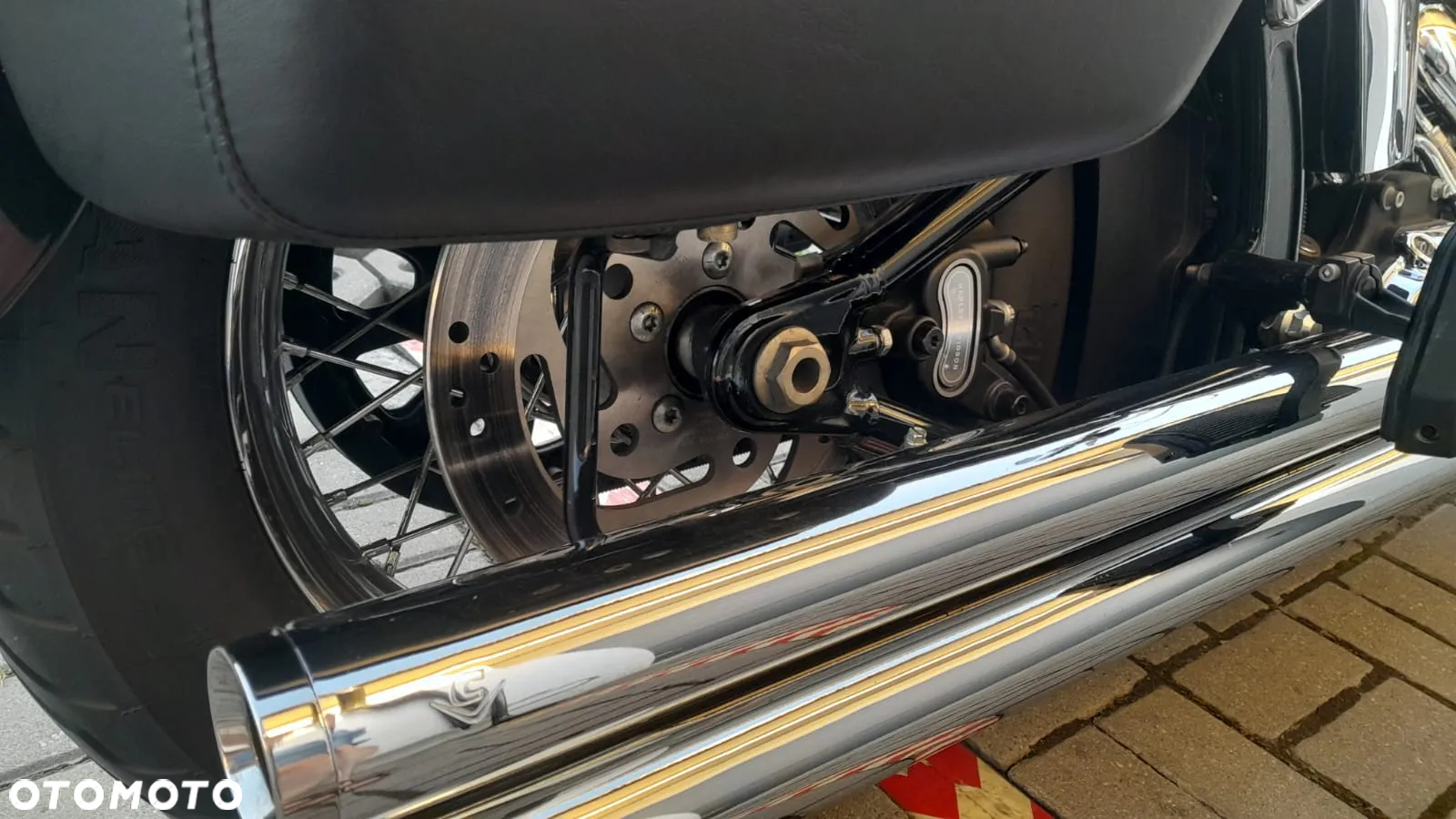Harley-Davidson Softail Deluxe - 31