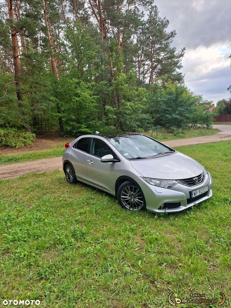 Honda Civic 2012 photo 3