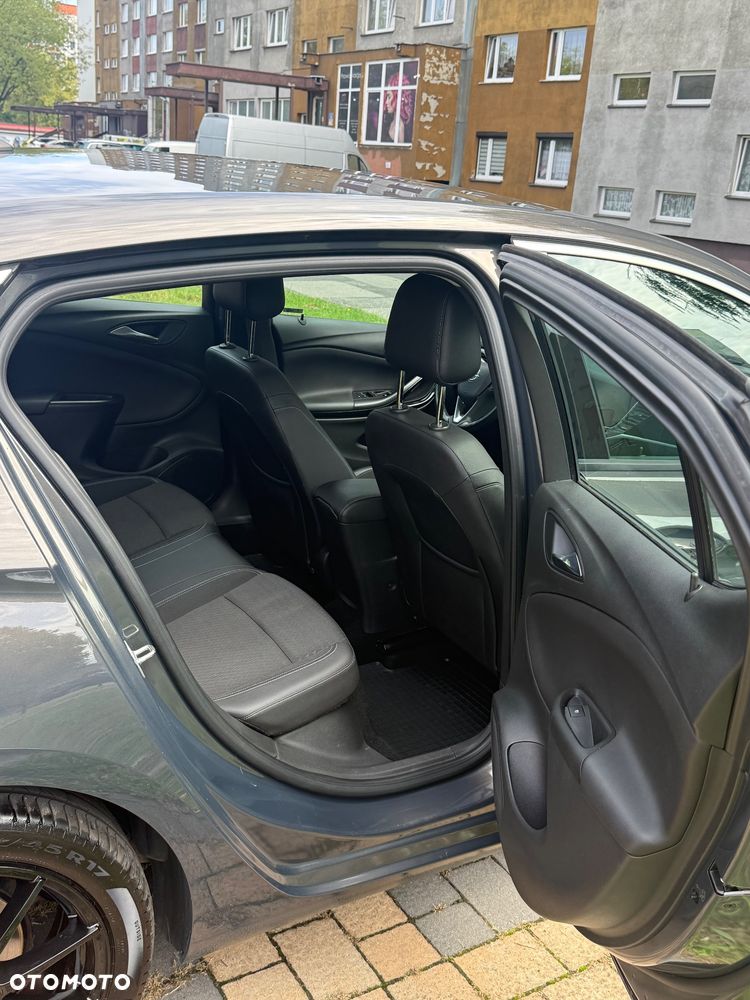Opel Astra 1.4 T Dynamic S&S - 13
