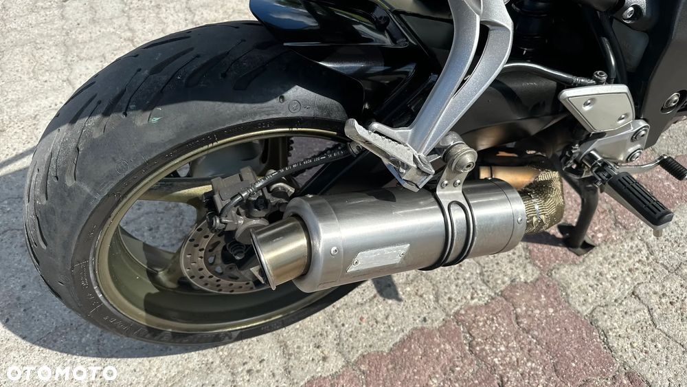 Yamaha FZ - 14