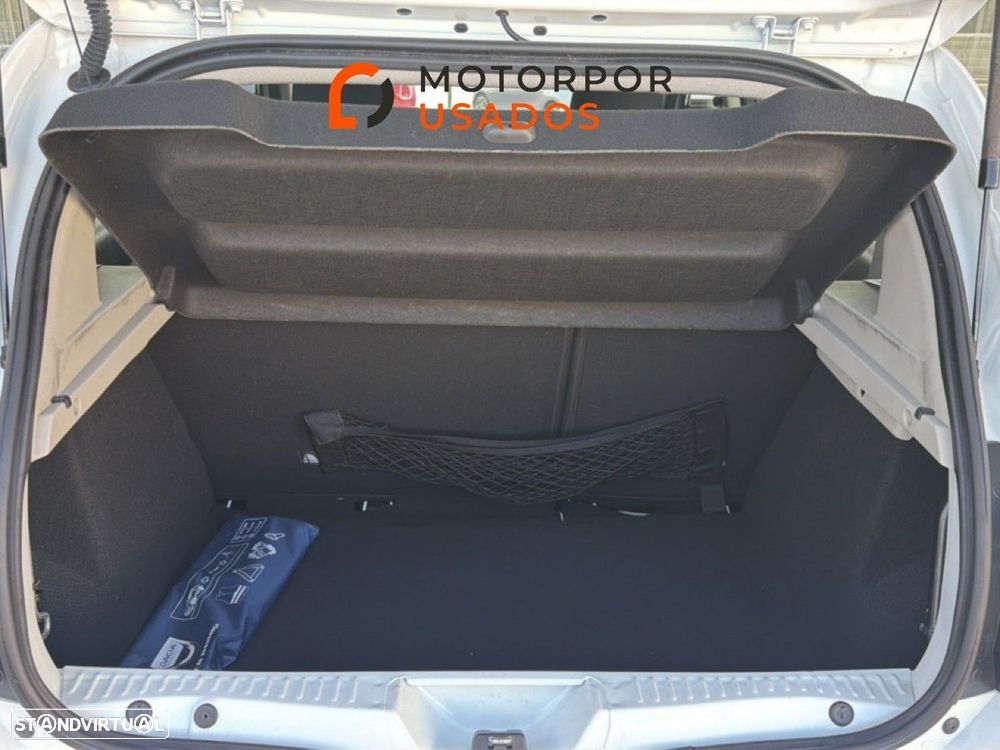 Dacia Sandero 0.9 TCe Stepway - 6