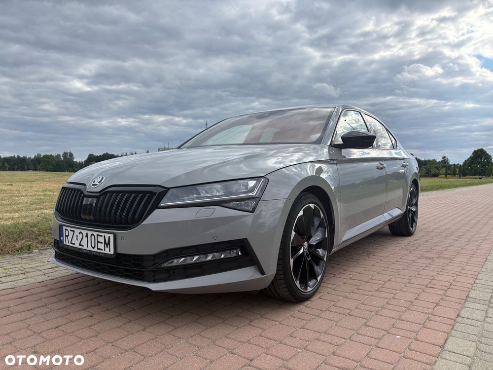 Skoda Superb 1.5 TSI Sportline DSG - 5