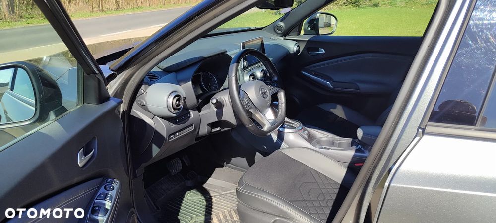 Nissan Juke 1.0 DIG-T N-Connecta DCT - 13