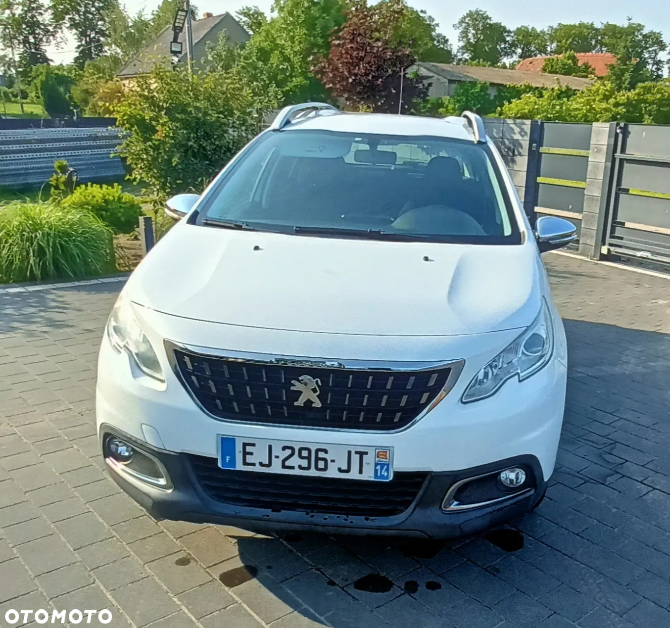 Peugeot 2008 1.2 Pure Tech Style S&S - 23