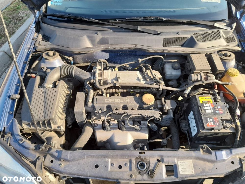 Opel Astra - 9