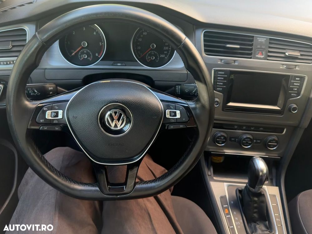 Volkswagen Golf 1.6 TDI DPF DSG Highline - 6