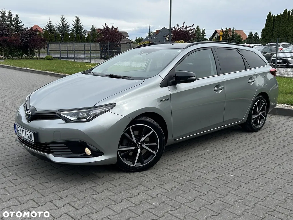 Toyota Auris - 14