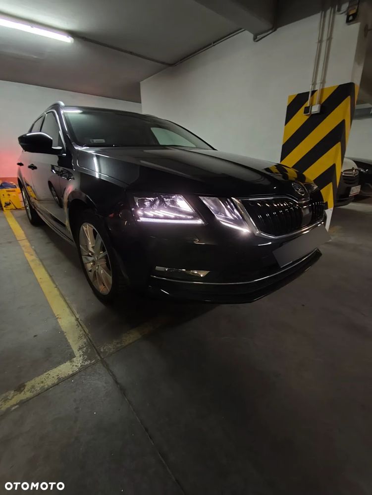 Skoda Octavia 2.0 TDI SCR Ambition - 2