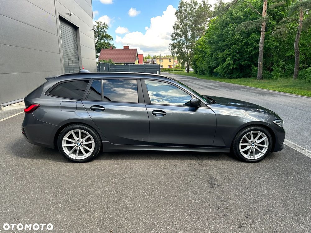 BMW Seria 3 320d MHEV Sport Line sport - 3