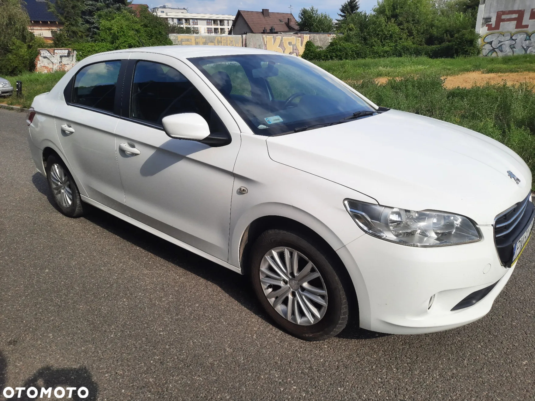 Peugeot 301 1.6 VTi Allure EU6 - 7