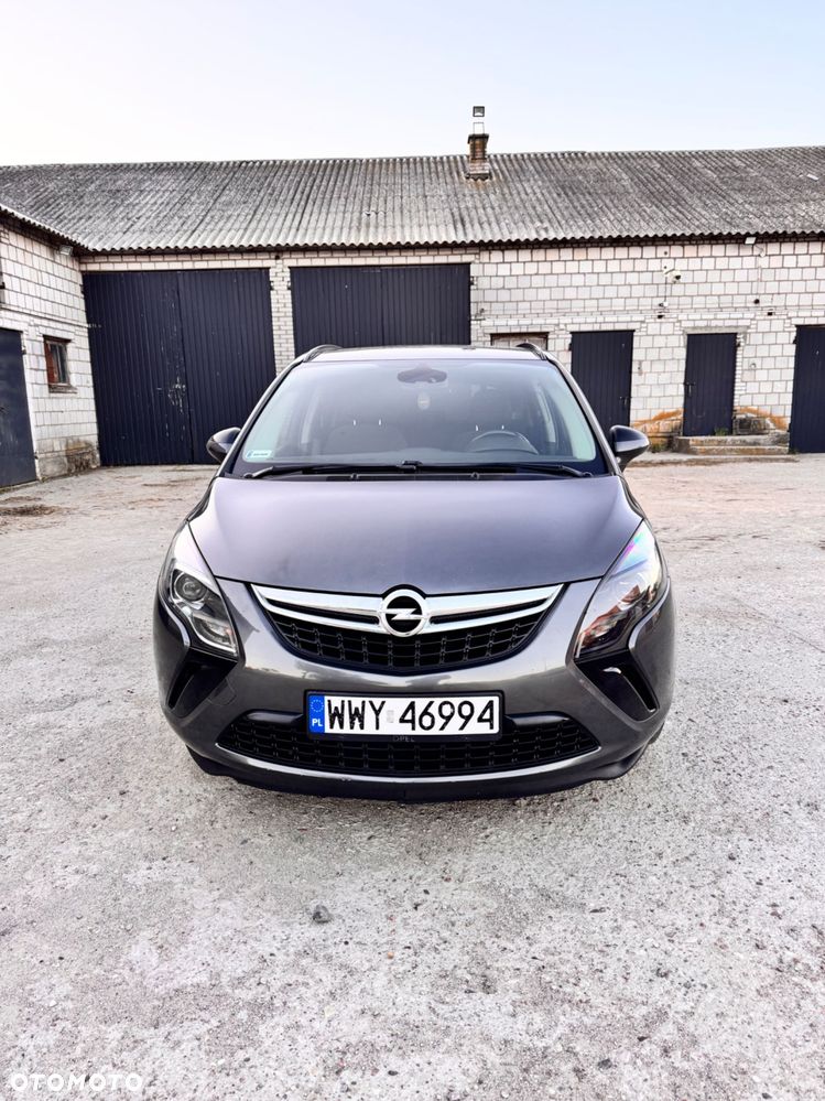 Opel Zafira - 2