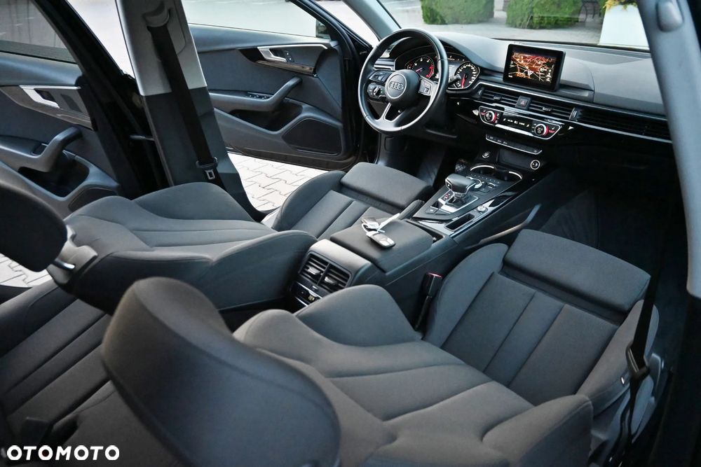 Audi A4 Avant 2.0 TDI ultra S tronic sport - 27