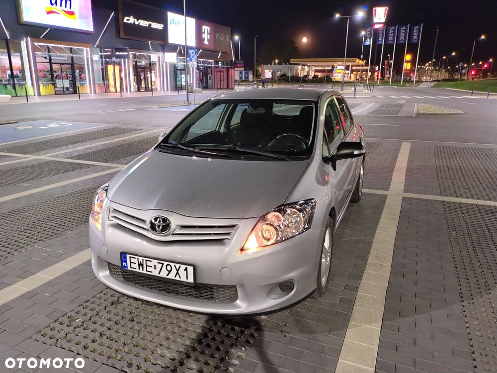 Toyota Auris 1.6 Active - 4
