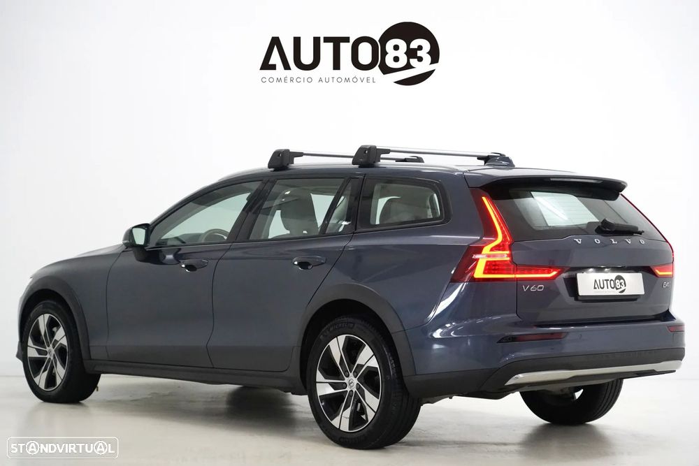 Volvo V60 Cross Country 2.0 B4 Geartronic - 4