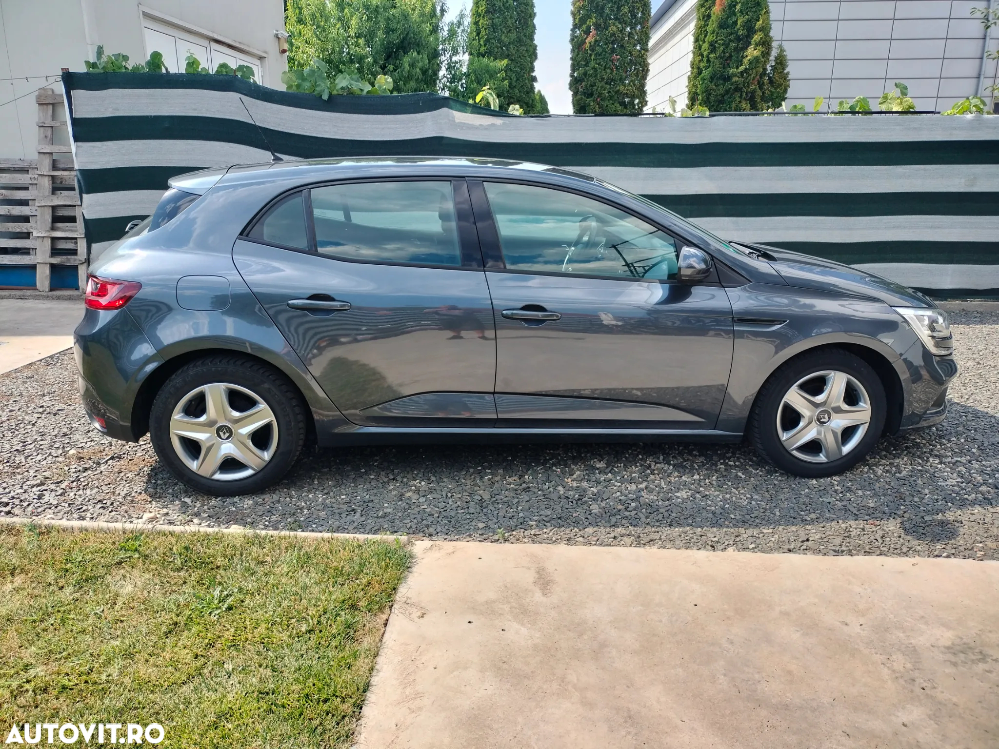 Renault Megane - 7