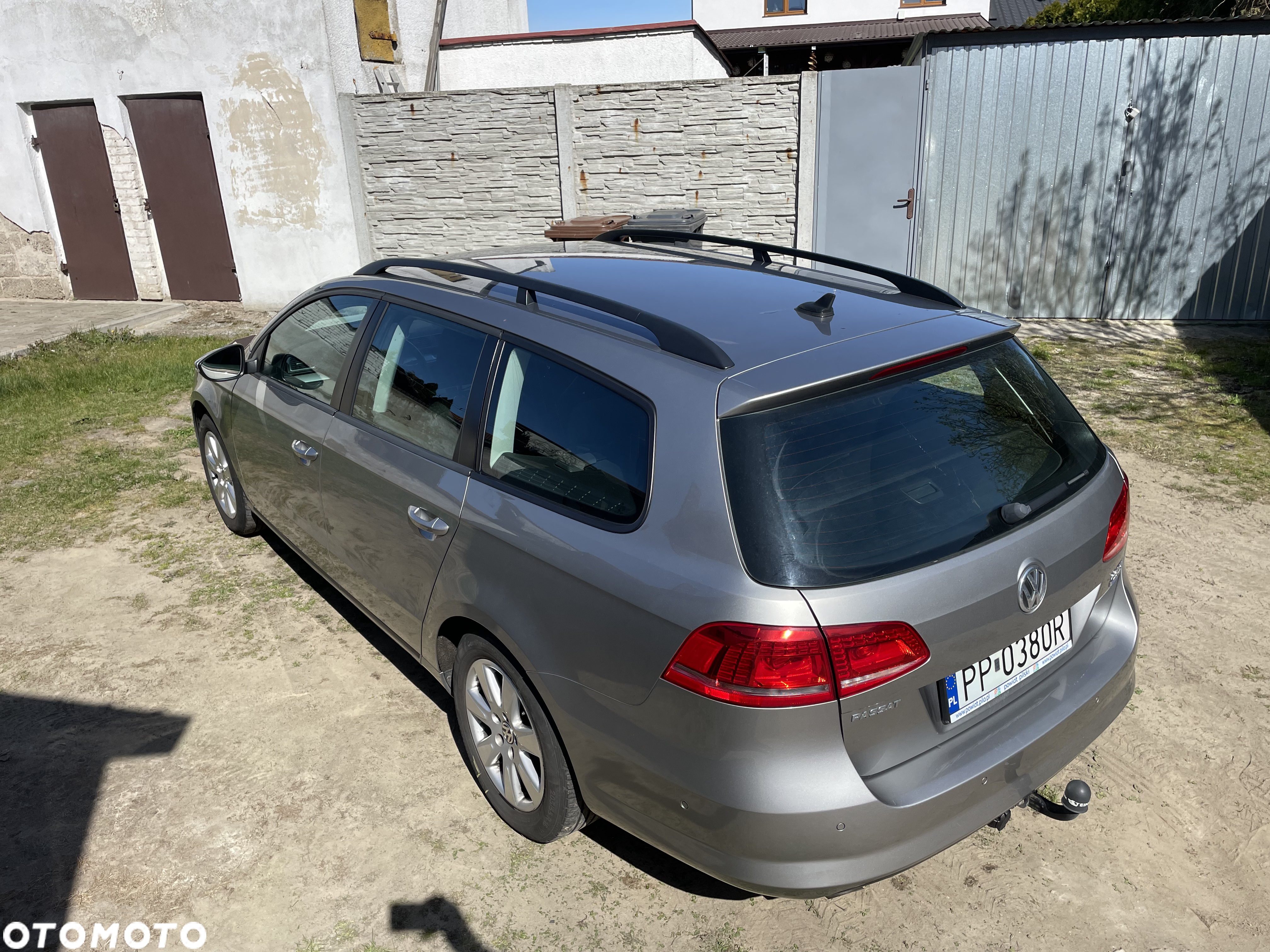 Volkswagen Passat - 16