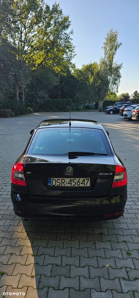 Skoda Octavia 1.6 - 6