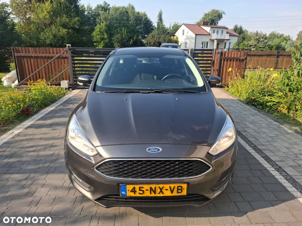 Ford Focus 1.0 EcoBoost 99g Trend - 3