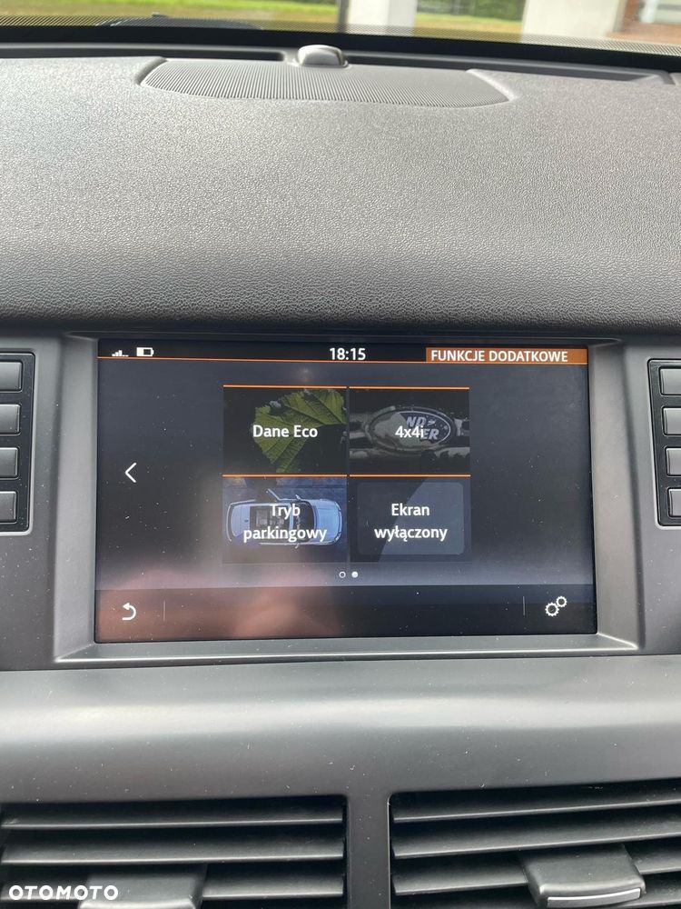 Land Rover Discovery Sport TD4 HSE - 25