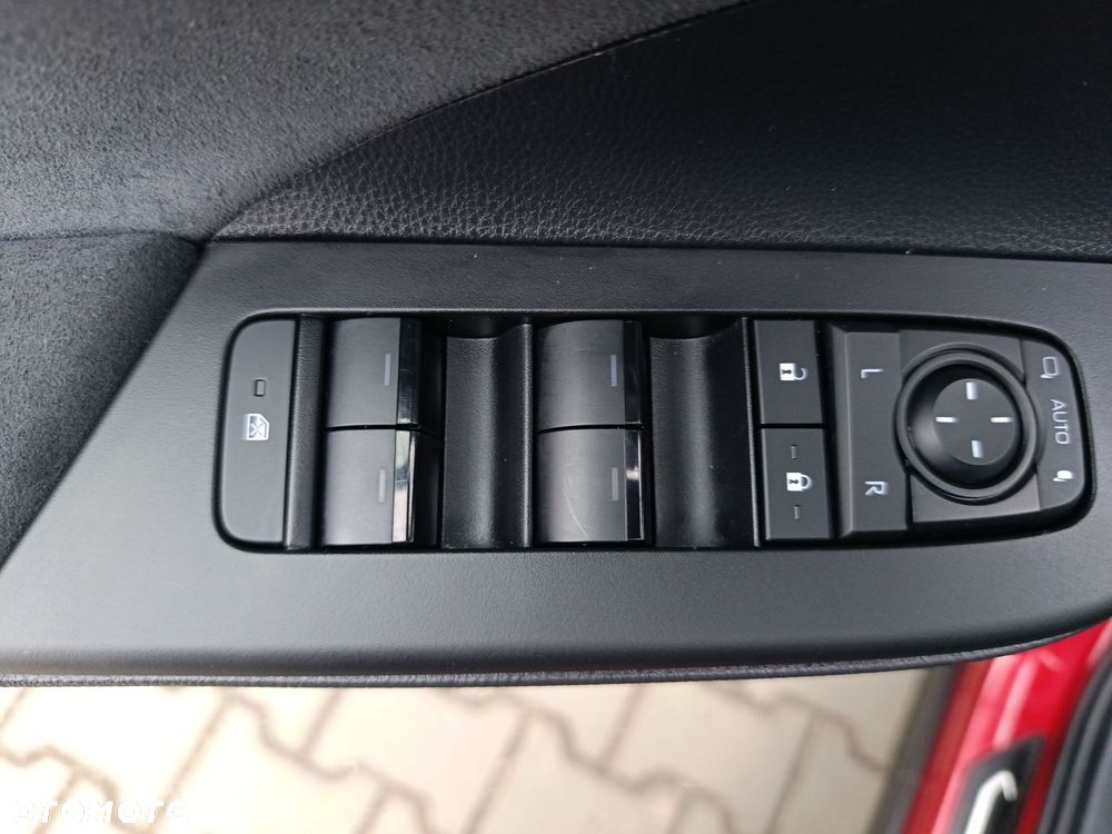 Toyota C-HR 2.0 Hybrid Dynamic Force Executive - 33