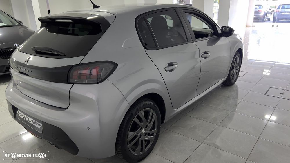 Peugeot 208 1.2 PureTech Active Pack - 4